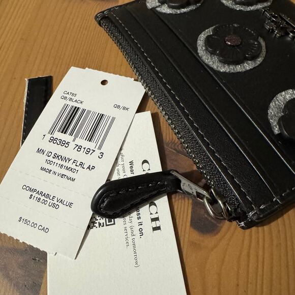 Coach Black Floral Wallet - Picture 7 of 10